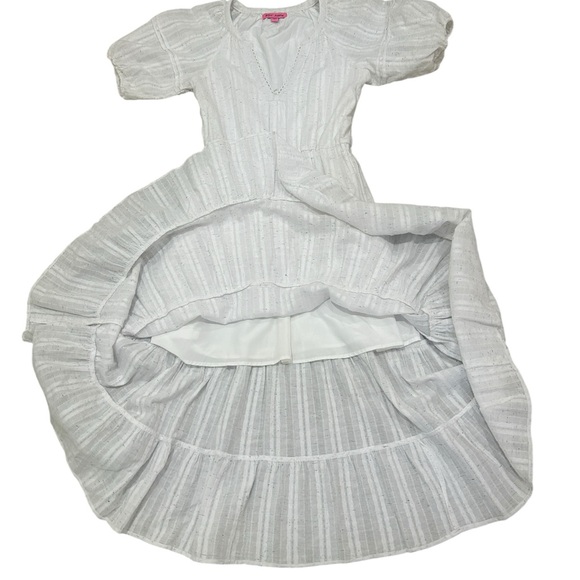 Betsey Johnson White Tiered V-Neck Midi Dress with Puff Sleeves size small - Picture 9 of 11